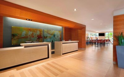 Delta Hotels by Marriott Anaheim Garden Grove