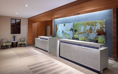 Delta Hotels by Marriott Anaheim Garden Grove