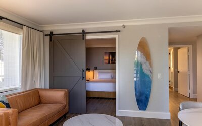 The Waterfront Beach Resort, A Hilton Hotel