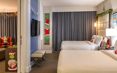 The Waterfront Beach Resort, A Hilton Hotel