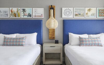 The Waterfront Beach Resort, A Hilton Hotel