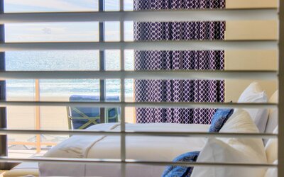 The Waterfront Beach Resort, A Hilton Hotel