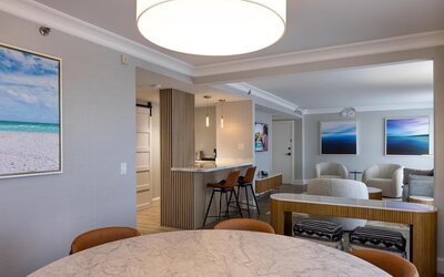 The Waterfront Beach Resort, A Hilton Hotel