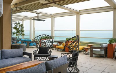 The Waterfront Beach Resort, A Hilton Hotel