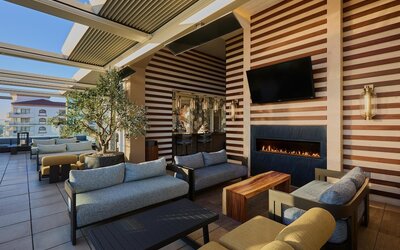 The Waterfront Beach Resort, A Hilton Hotel