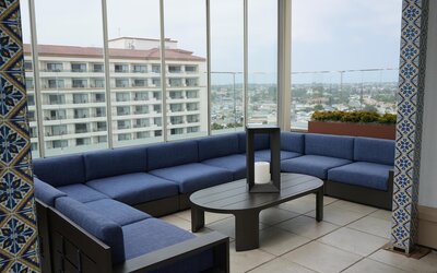 The Waterfront Beach Resort, A Hilton Hotel