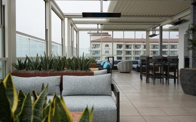The Waterfront Beach Resort, A Hilton Hotel