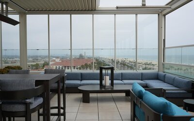 The Waterfront Beach Resort, A Hilton Hotel