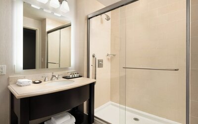 Sheraton Garden Grove-Anaheim South Hotel