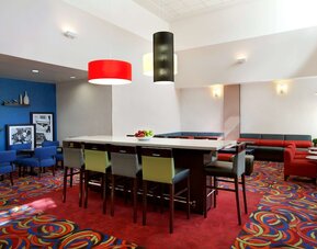 Hampton Inn & Suites Anaheim Garden Grove