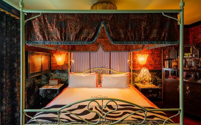 Lafayette Hotel & Club