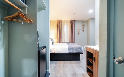 Urban Boutique Hotel