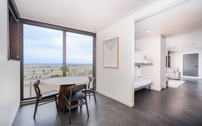 City24 Hotel Little Italy Mission Hills