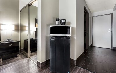 La Quinta Inn & Suites by Wyndham San Diego Mission Bay