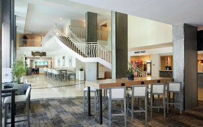 DoubleTree by Hilton San Diego - Hotel Circle