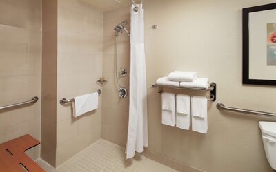 DoubleTree by Hilton San Diego - Hotel Circle