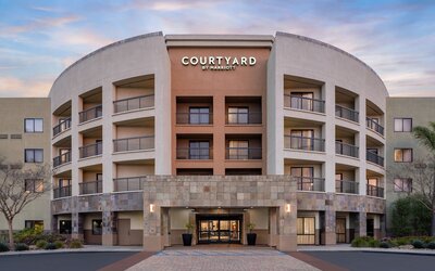 Courtyard by Marriott San Diego Central