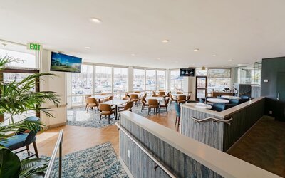 Bay Club Hotel & Marina