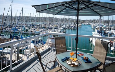 Bay Club Hotel & Marina