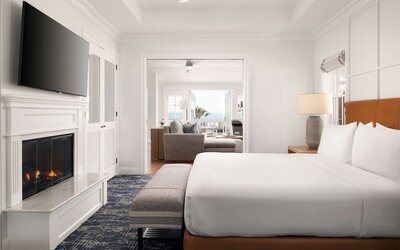 Beach Village at The Del, LXR Hotels & Resorts