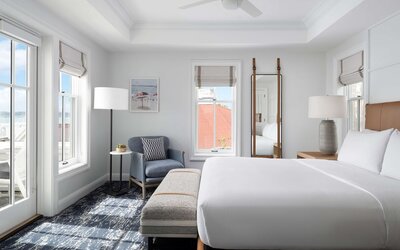 Beach Village at The Del, LXR Hotels & Resorts