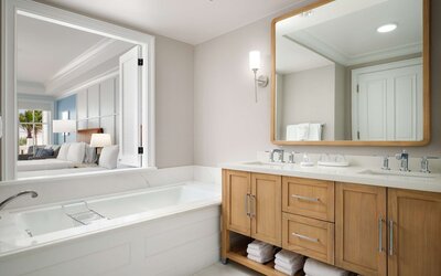 Beach Village at The Del, LXR Hotels & Resorts