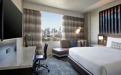 Renaissance Dallas Hotel
