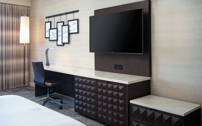 Renaissance Dallas Hotel