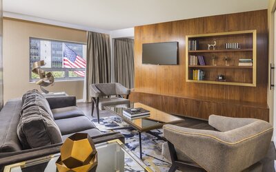 The Statler Dallas Curio Collection By Hilton