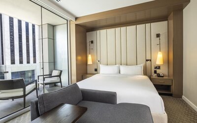 The Statler Dallas Curio Collection By Hilton