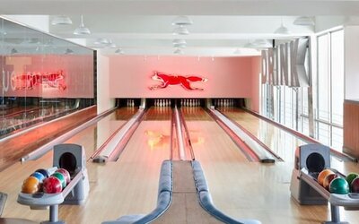 The Statler Dallas Curio Collection By Hilton