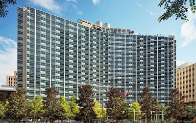 The Statler Dallas Curio Collection By Hilton