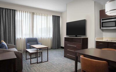 Homewood Suites by Hilton Dallas Downtown, TX