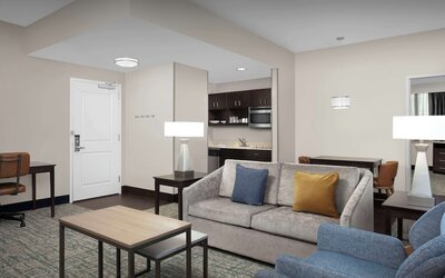 Homewood Suites by Hilton Dallas Downtown, TX