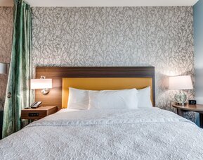 Home2 Suites by Hilton Dallas Medical District Lovefield