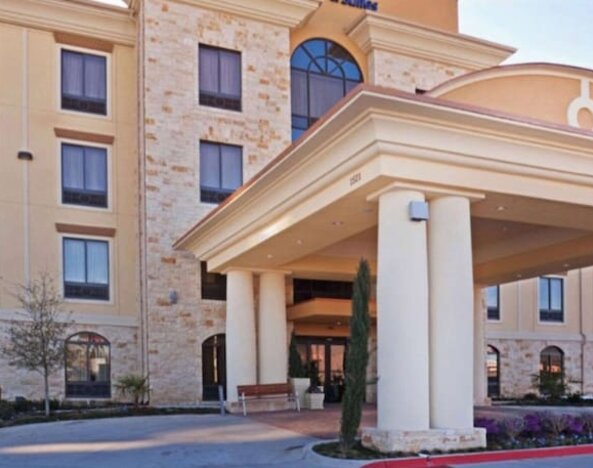Comfort Inn & Suites Dallas Medical - Market Center