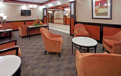 Comfort Inn & Suites Dallas Medical - Market Center