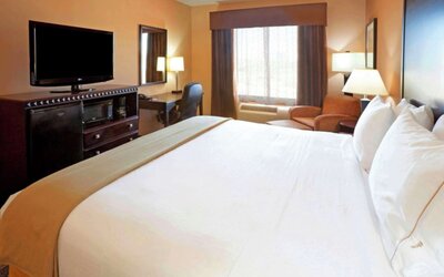 Comfort Inn & Suites Dallas Medical - Market Center