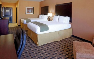Comfort Inn & Suites Dallas Medical - Market Center