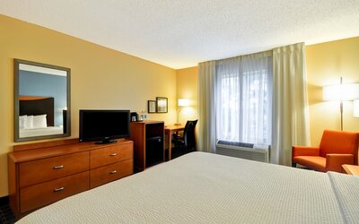 Fairfield Inn & Suites Dallas Medical/Market Center