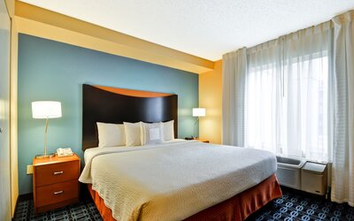 Fairfield Inn & Suites Dallas Medical/Market Center