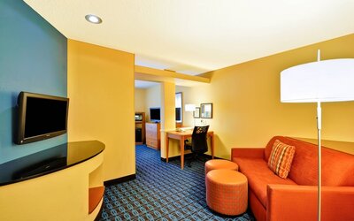 Fairfield Inn & Suites Dallas Medical/Market Center