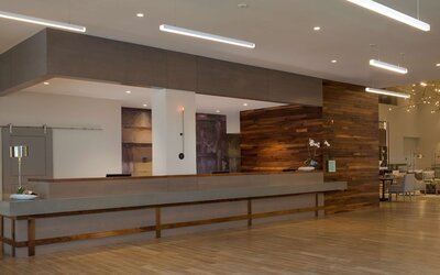 DoubleTree by Hilton Hotel Dallas – Love Field