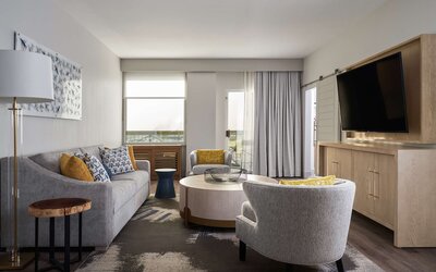 DoubleTree by Hilton Hotel Dallas – Love Field