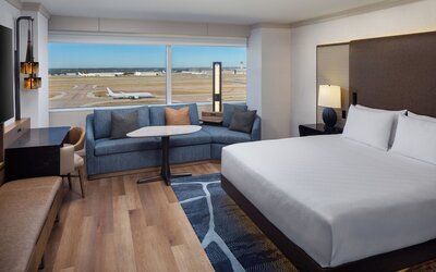 Grand Hyatt DFW - Connected to the airport