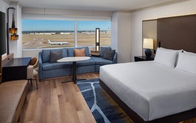 Grand Hyatt DFW - Connected to the airport
