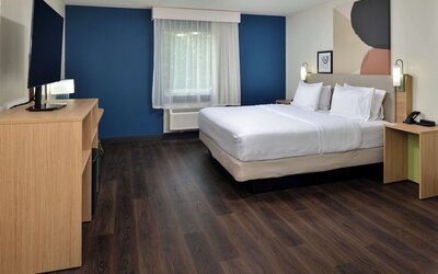 Spark by Hilton Dallas Medical District Love Field