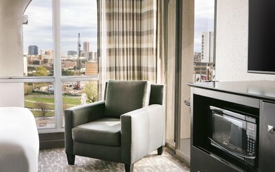 DoubleTree by Hilton Dallas - Market Center