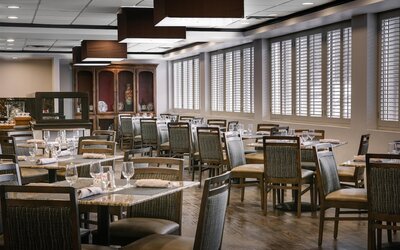 DoubleTree by Hilton Dallas - Market Center