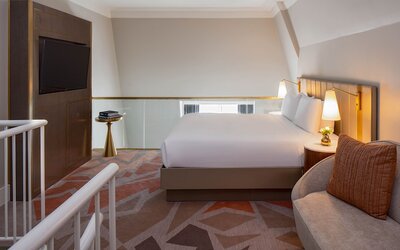 Hotel Crescent Court